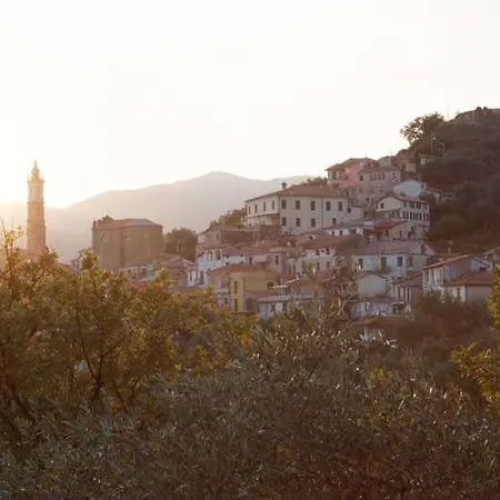 Apartman In Imperia Fuer Bis Zu 4 Personen