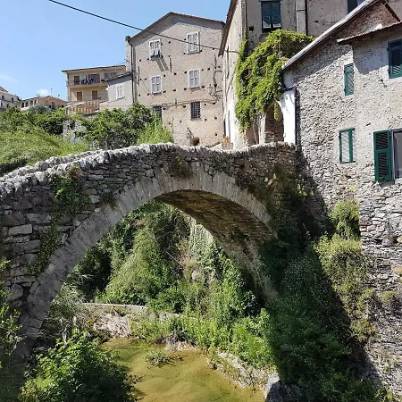 Apartman In Imperia Fuer Bis Zu 4 Personen Vasia