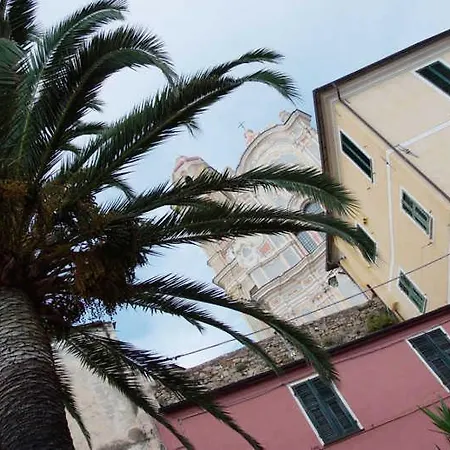 In Imperia Fuer Bis Zu 4 Personen Διαμέρισμα