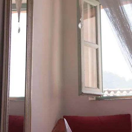 In Imperia Fuer Bis Zu 4 Personen Vasia