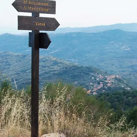 Apartamento In Imperia Fuer Bis Zu 4 Personen Vasia
