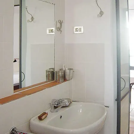 Apartamento In Imperia Fuer Bis Zu 4 Personen