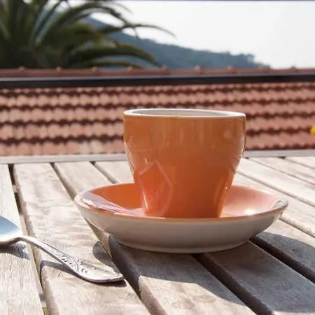 Appartement In Imperia Fuer Bis Zu 4 Personen *